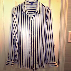Forever 21 black and white button-down size Med